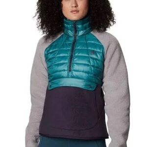 Mountain Hardwear Women's Altius Hybrid Pullover Size: M Color: Washed Turquoise